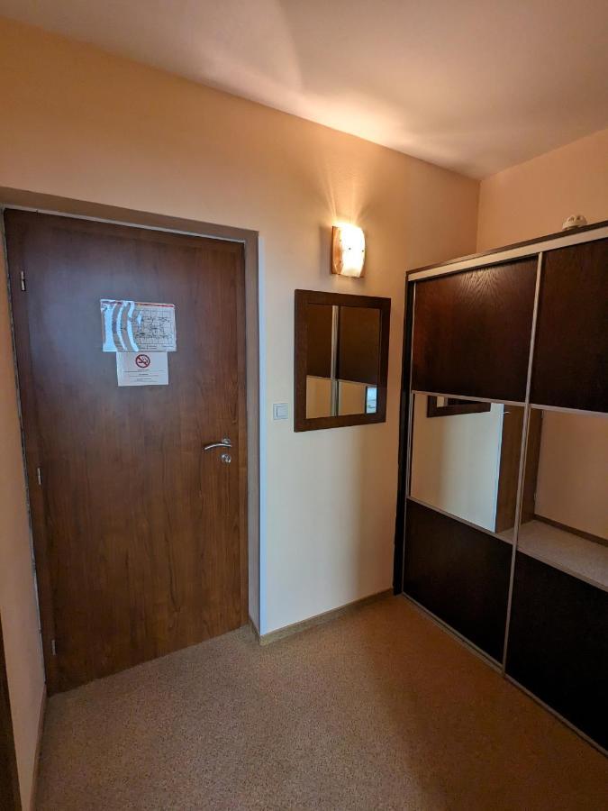 Garni Hotel Cosmopolitan Senec Esterno foto