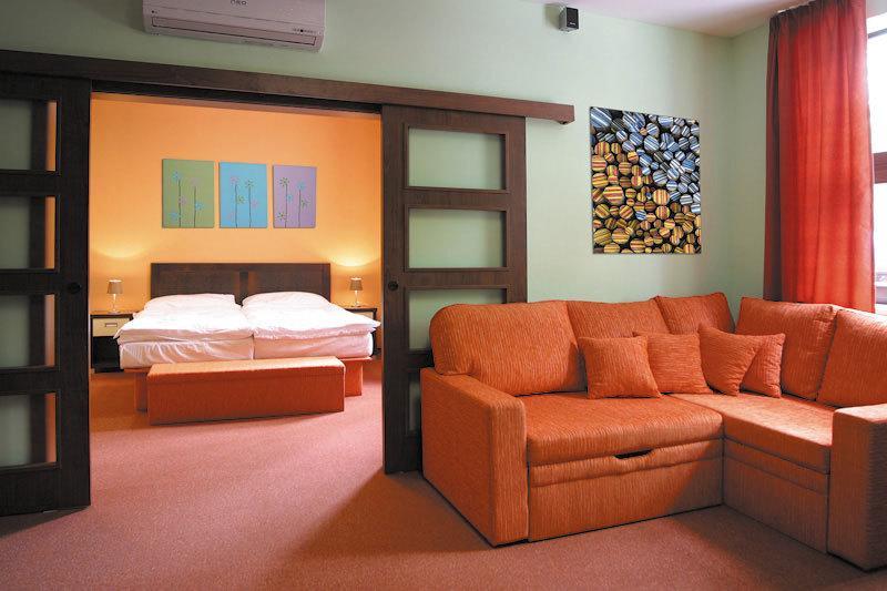 Garni Hotel Cosmopolitan Senec Camera foto